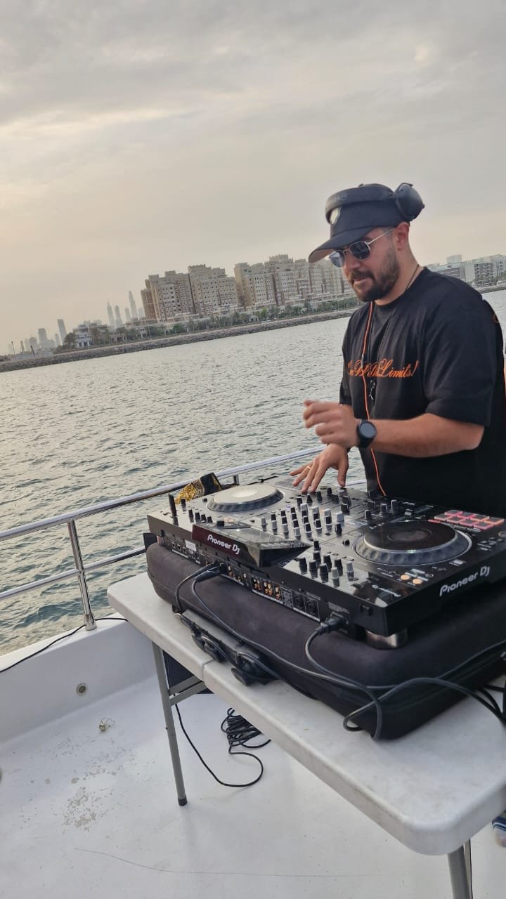 DJ SERAF